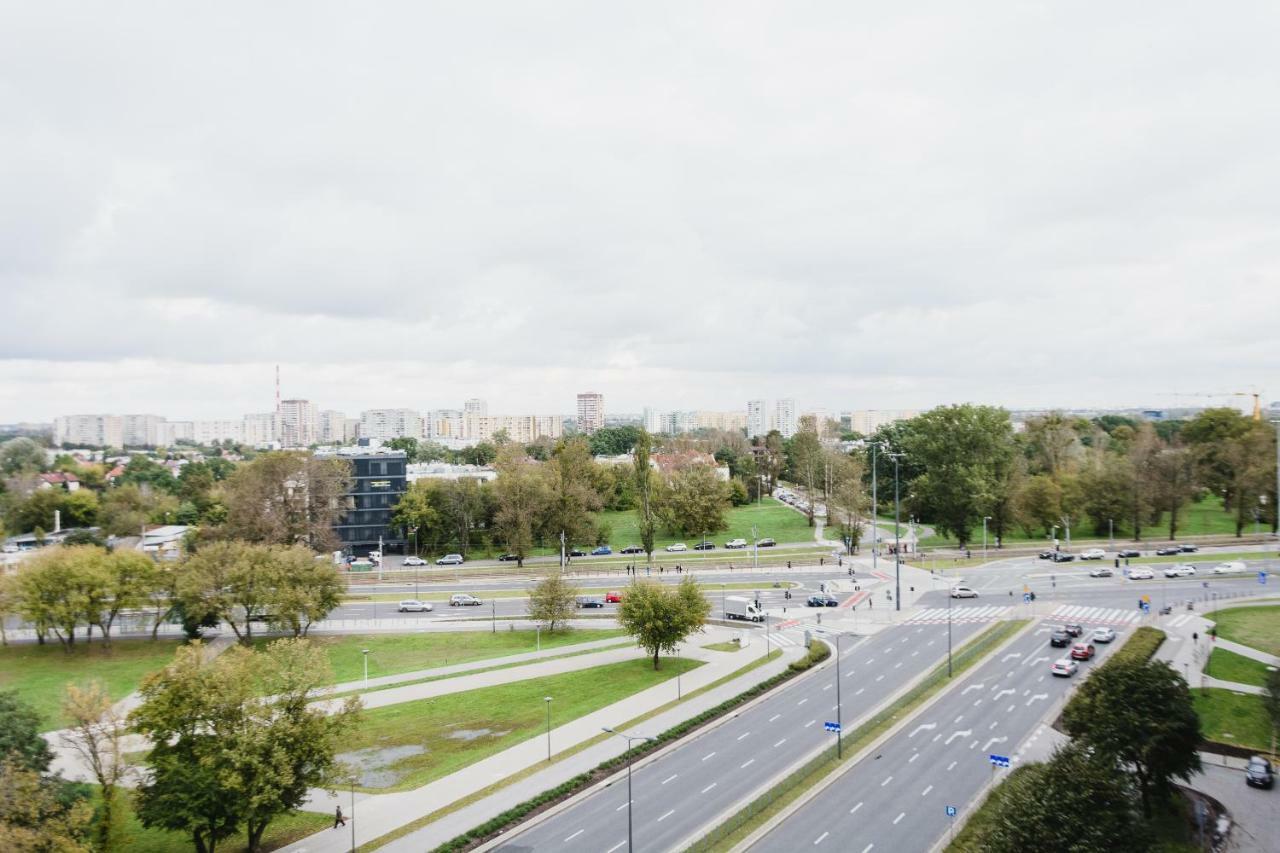 Luxlux Apartments Metro Slodowiec وارسو المظهر الخارجي الصورة