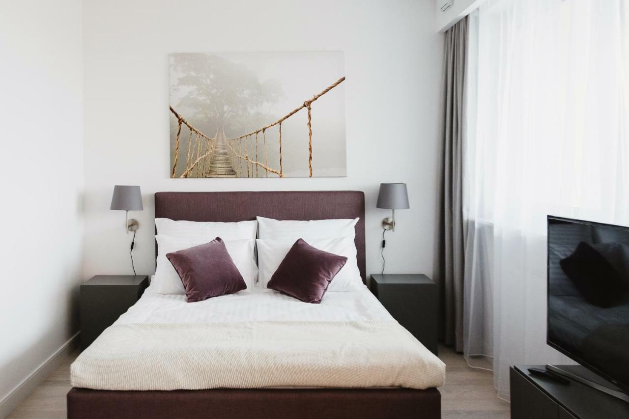 Luxlux Apartments Metro Slodowiec وارسو المظهر الخارجي الصورة